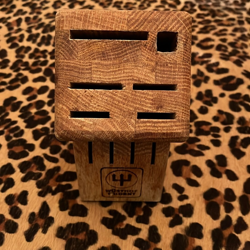 Wusthof Trident 10-Slot Buttcherblock Knife Block